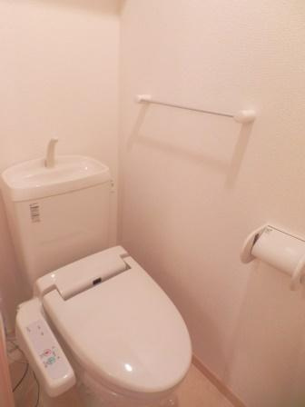 メゾンEMIのトイレ|★ウォシュレット完備★