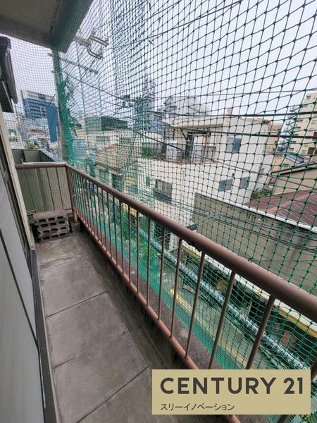 三軒家東1丁目ビルのバルコニー|★物干しスペースたっぷり★