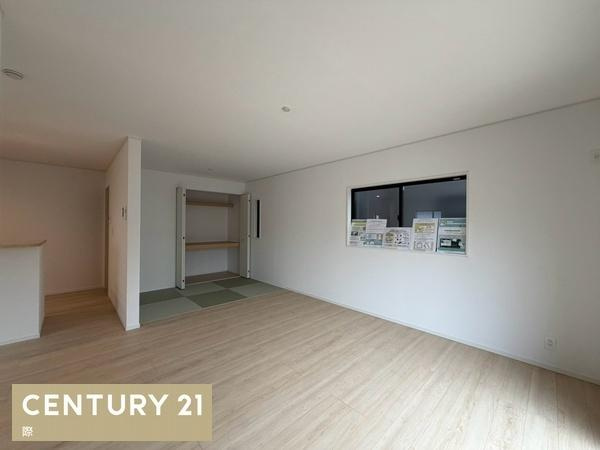 和歌山市塩屋第4-2号棟　新築戸建の居間・リビング