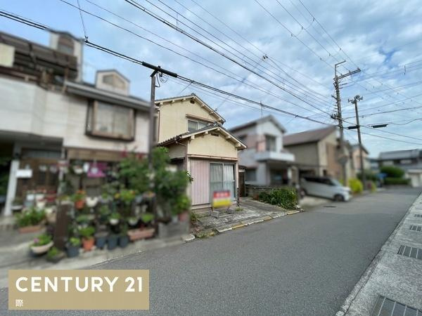和歌山市木ノ本　中古戸建の前面道路含む現地写真
