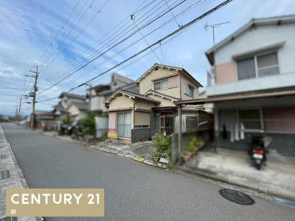 和歌山市木ノ本　中古戸建の前面道路含む現地写真