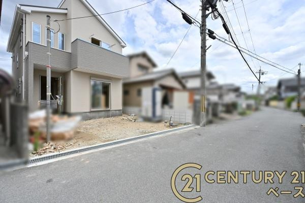 ファーストタウン指柳町 ／新築一戸建の前面道路含む現地写真|■現地撮影写真■ 前面道路は５ｍ以上と広くゆったりしています！
