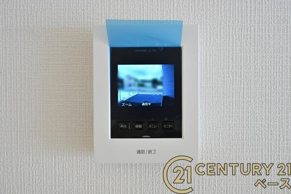 クレイドルガーデン白毫寺 １号棟 ／新築一戸建の内装|■現地撮影写真■ＴＶモニター付きインターホンで防犯対策もバッチリ！来客も一目でわかり安心です！