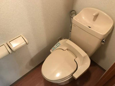 【トイレ】 | ディアコーポＳＵＺＵＫＩ | シャワー付トイレ