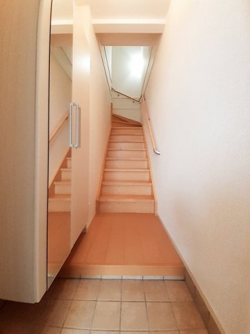ノイハウスＺの玄関