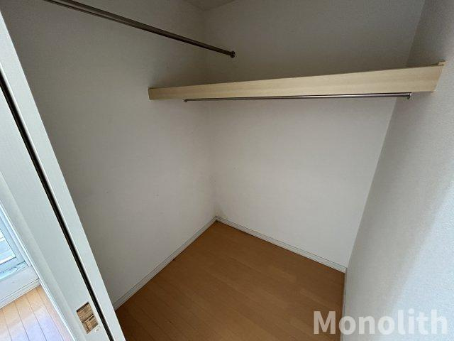 唐国町１丁目戸建ての収納