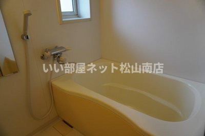 【浴室】 | モダンヴィレッジ Ａ棟