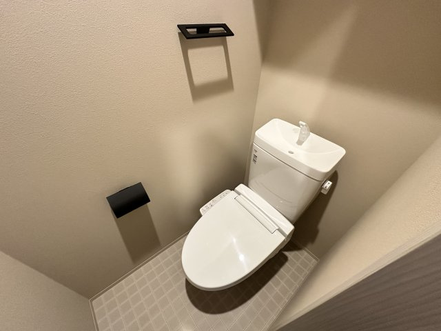Louis Apartment長瀬ノールのトイレ