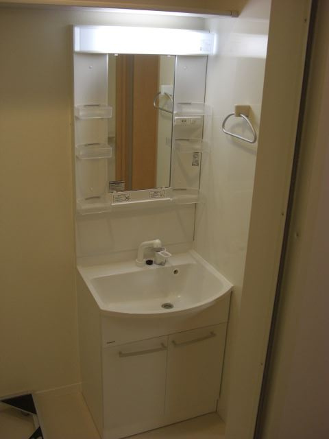 シェルパール阿佐谷の洗面所|忙しい朝には欠かせない洗面所です