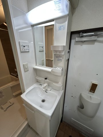 コーポ上荻の洗面所|使いやすい洗面所です