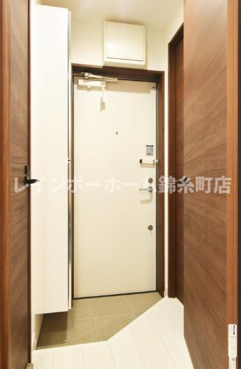 グランクオール京成立石の玄関