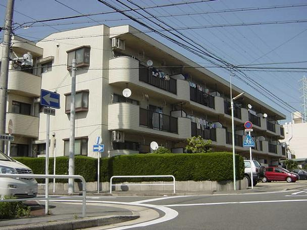 エスタシオンフロール
