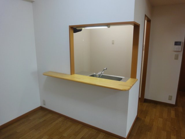 Ｓａｎｔａ　Ｐｌａｃｅのキッチン|カウンターキッチン