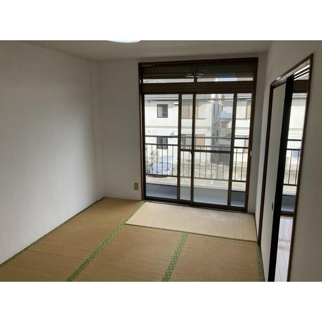 コーポ外原の寝室