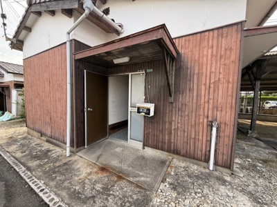 【玄関】 | 道重貸家
