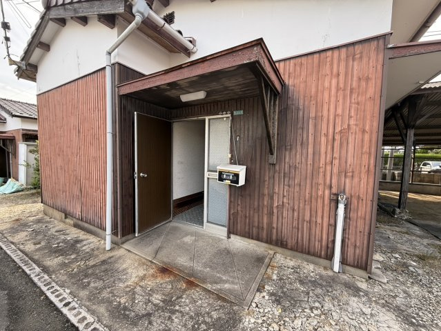 【玄関】 | 道重貸家
