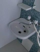 横浜市磯子区中原２丁目の賃貸マンションの洗面所