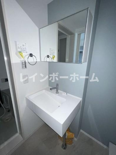 CRASTINE西馬橋1丁目の独立洗面台