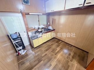 花巻市湯口字洗沢　土地建物のキッチン