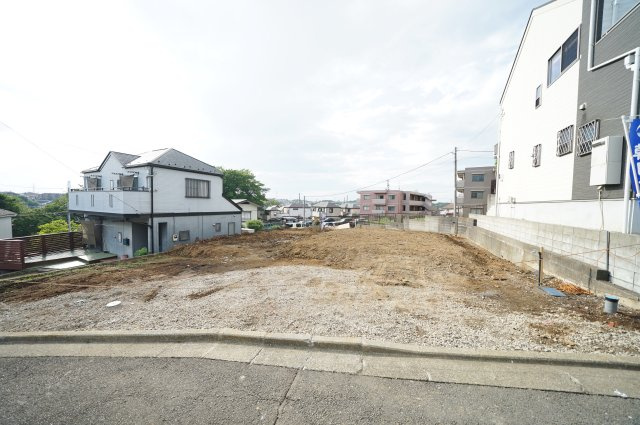 上菅田町｜47～49坪×南北両面道路の開放感。駐車4～5台×18帖台LDKのゆとりある暮らし★仲介手数料無料★