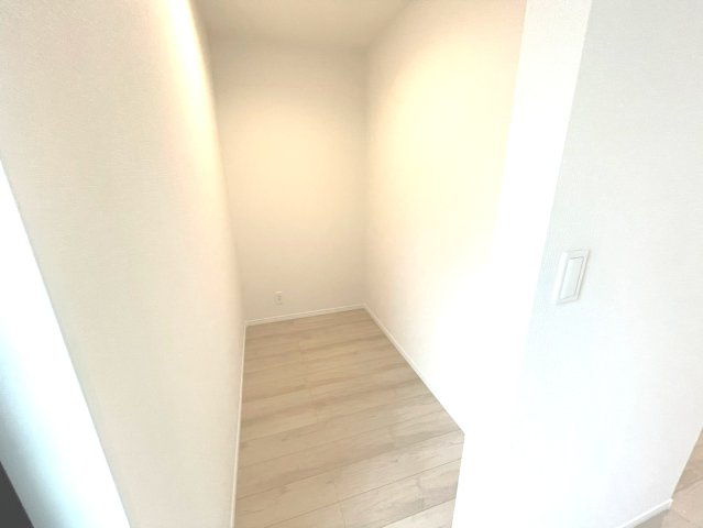 昭島市田中町　全４棟　A号棟　の収納