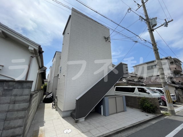 グランヴィア鴻池新田の外観|きれいな外観です