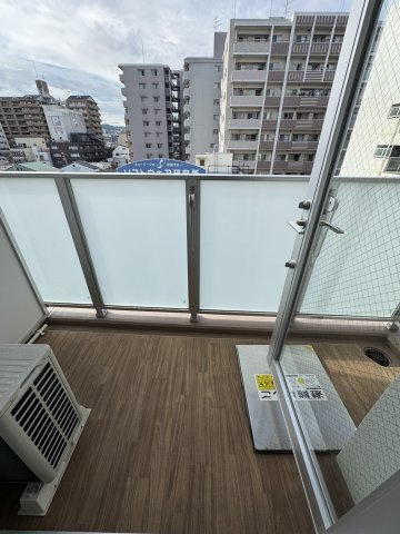 アドバンス神戸セラフィムのバルコニー