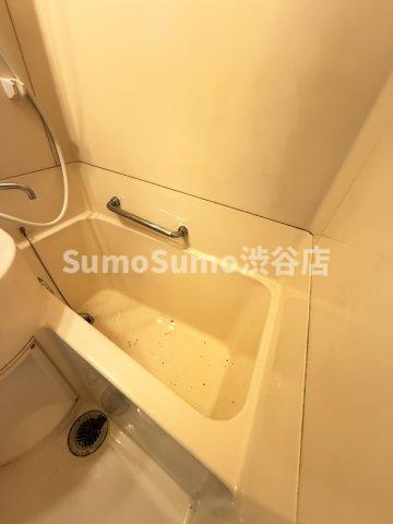 代官山テラスの浴室|お風呂で日々の疲れを落としましょう