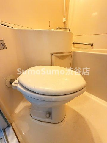 代官山テラスのトイレ|清潔感のあるトイレです