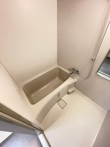 ソフィア若園の浴室