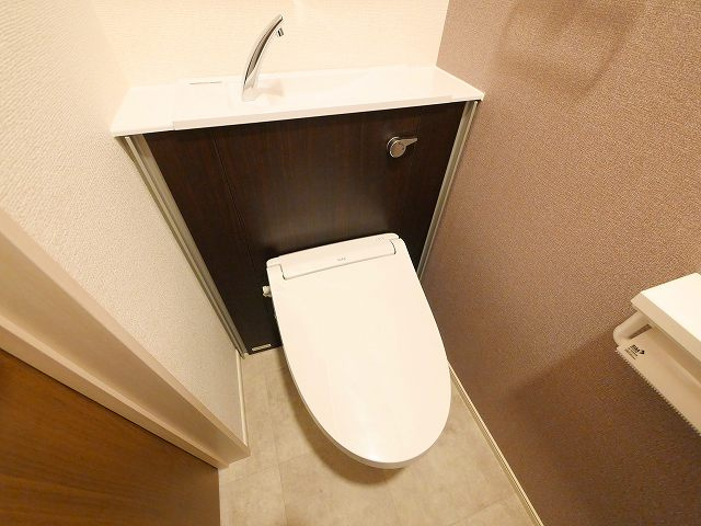 グランディール富雄南のトイレ