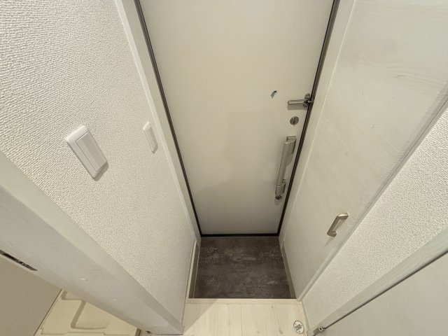 ステラウッド野中Ⅲの玄関