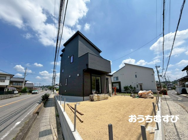 春日井市坂下町3丁目01期(全1棟)の前面道路含む現地写真