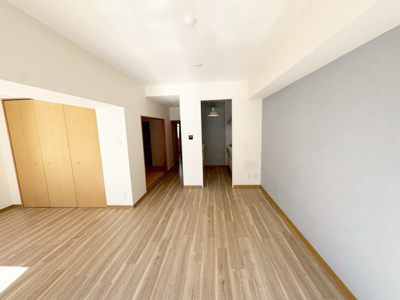 【居間・リビング】 | グランドシーズ住之江 | 家探しはどうやってするの？から資金のことや住宅ローン、税金や制度のことまで住宅の難しいことをわかりやすく説明いたします♪