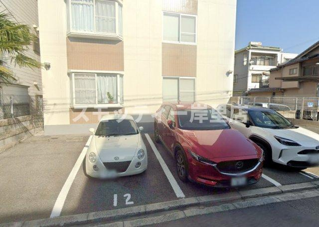 大阪市阿倍野区昭和町３丁目の賃貸マンションの駐車場