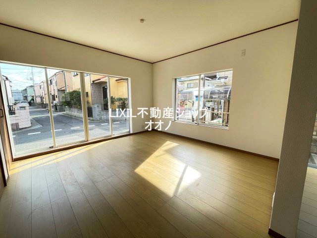 【居間・リビング】