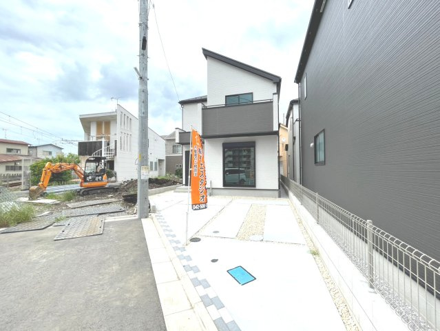 昭島市宮沢町８期　全７棟　２号棟の外観