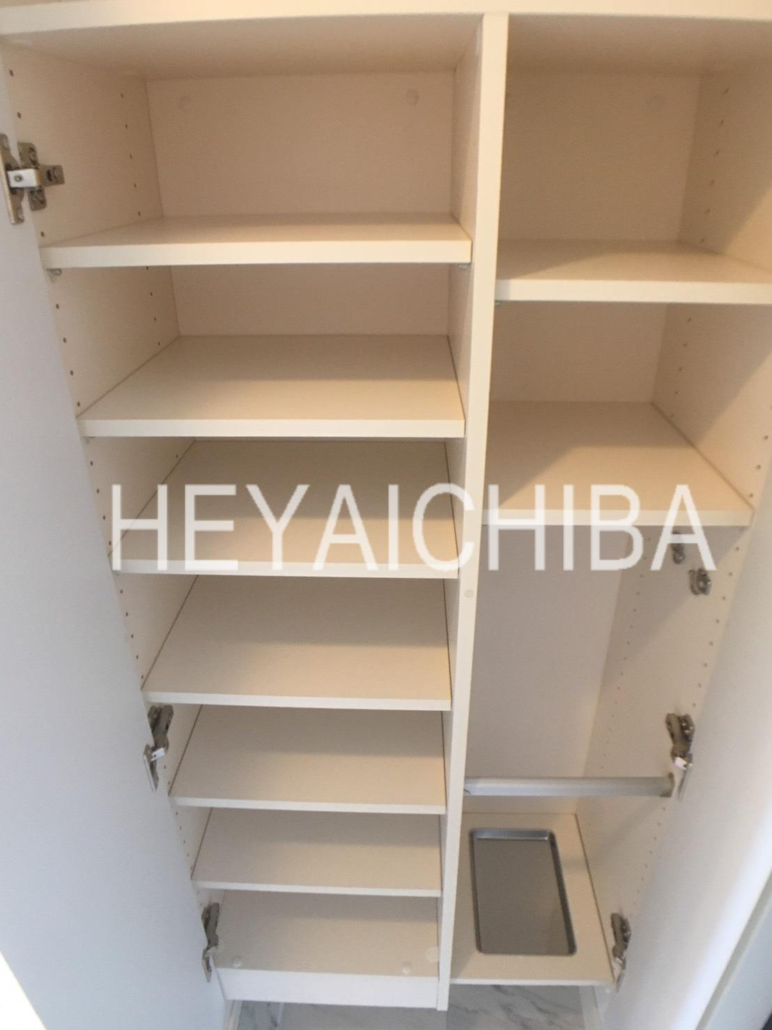 Bell Vue 浅草橋の玄関|シューズボックス