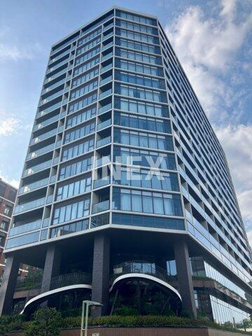 横浜市西区北幸２丁目の賃貸マンションの外観