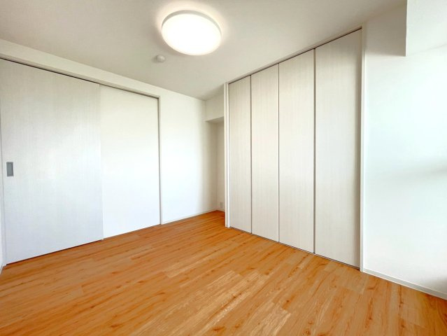 京阪「藤ノ森」駅徒歩２分◆フルリノベ済みの最上階南西向き２ＬＤＫ住戸◆ローズマンション藤ノ森B棟の洋室|洋室