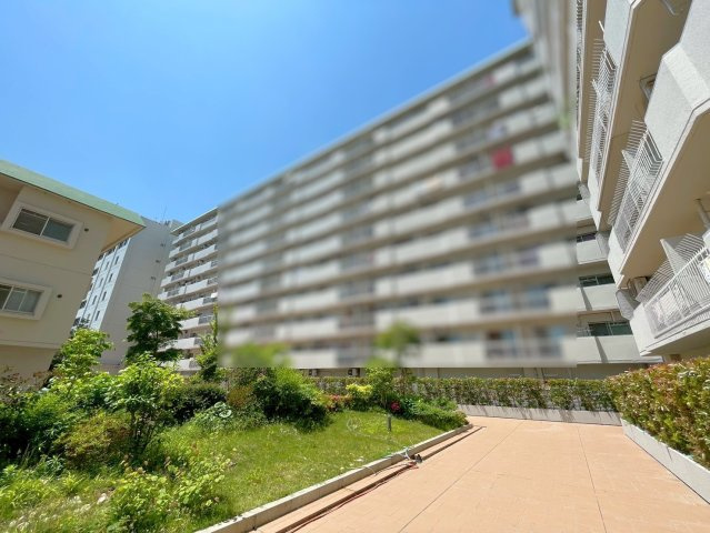 京阪「藤ノ森」駅徒歩２分◆フルリノベ済みの最上階南西向き２ＬＤＫ住戸◆ローズマンション藤ノ森B棟の外観|外観