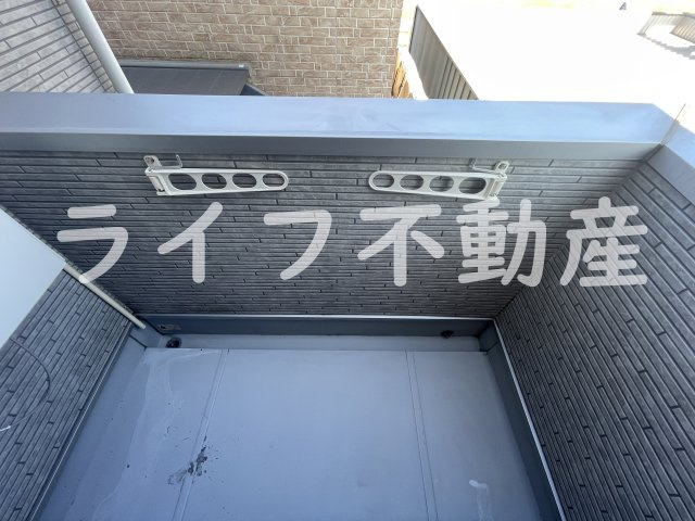 Y&Mアルタイル加納のバルコニー