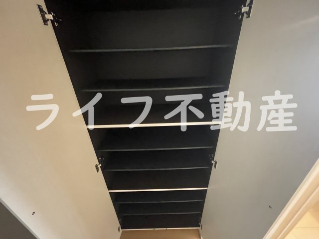 Y&Mアルタイル加納の収納