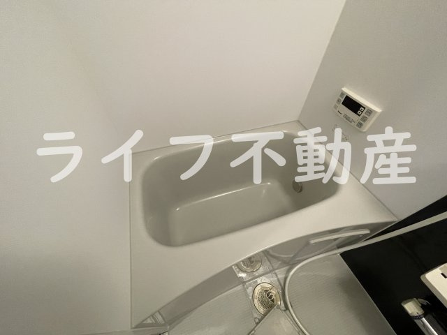 Y&Mアルタイル加納の浴室