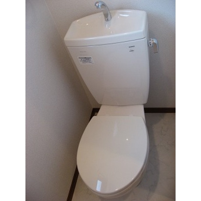 アンプルール フェール 上永谷のトイレ