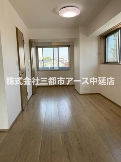 【居間・リビング】 | Lares－L | Lares－L　は三都市アース中延店へお任せください！　ご内覧可能なお部屋は物件現地お待ち合わせご案内可能です！