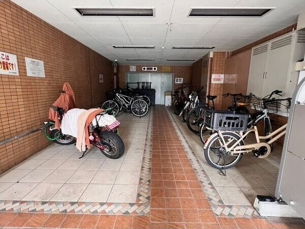 ライオンズマンション丸の内第5のその他共用部分|駐輪場