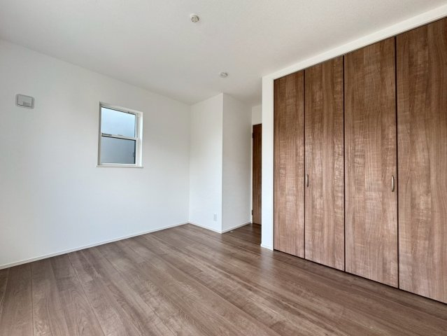 ◆南向き３ＬＤＫ住宅◆２面バルコニー◆大容量収納可能◆城陽市第８寺田今堀の洋室|洋室