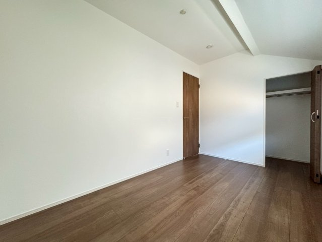 ◆南向き３ＬＤＫ住宅◆２面バルコニー◆大容量収納可能◆城陽市第８寺田今堀の洋室|洋室