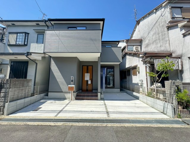 ◆南向き３ＬＤＫ住宅◆２面バルコニー◆大容量収納可能◆城陽市第８寺田今堀